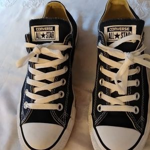 Converse Chuck Taylor Low Tops